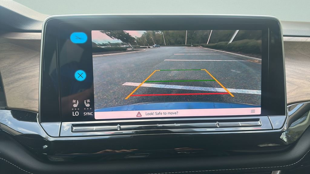 New 2026 Volkswagen Atlas SE image 16