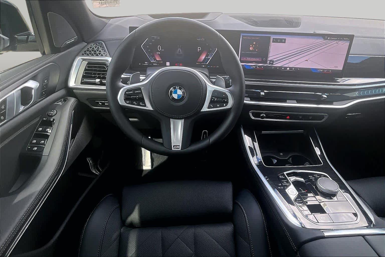 Used 2026 BMW X5 xDrive40i w/ M Sport Package AWD/4WD image 5