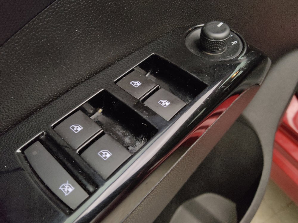 Used 2020 Chevrolet Sonic LT w/ Convenience Package FWD image 27