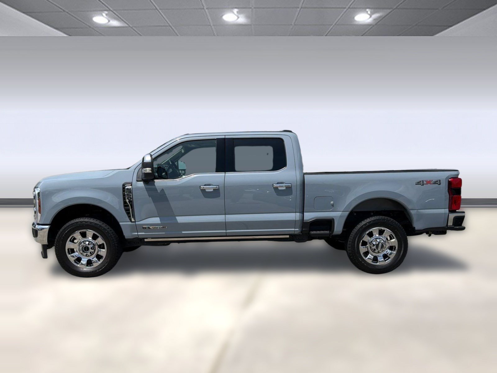Used 2026 Ford F350 Lariat w/ Chrome Package AWD/4WD image 2