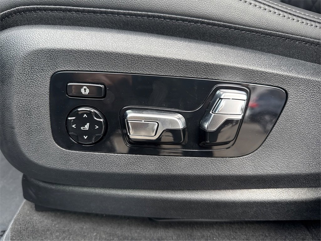 New 2026 BMW X5 sDrive40i image 25