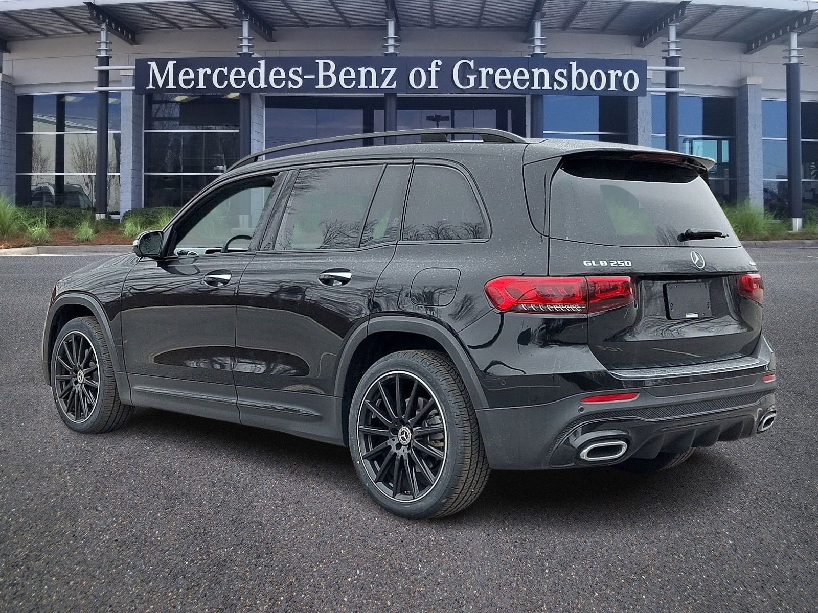 Certified 2023 Mercedes-Benz GLB 250 GLB 250 image 6