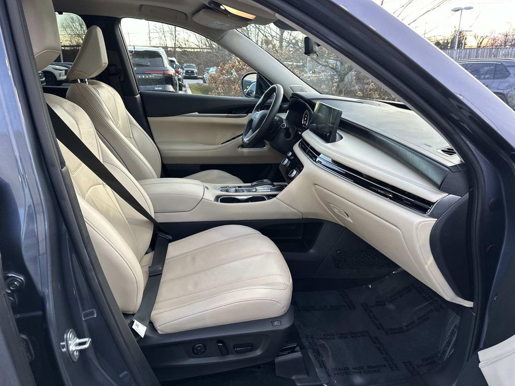Used 2022 INFINITI QX60 Sensory w/ Vision Package image 38