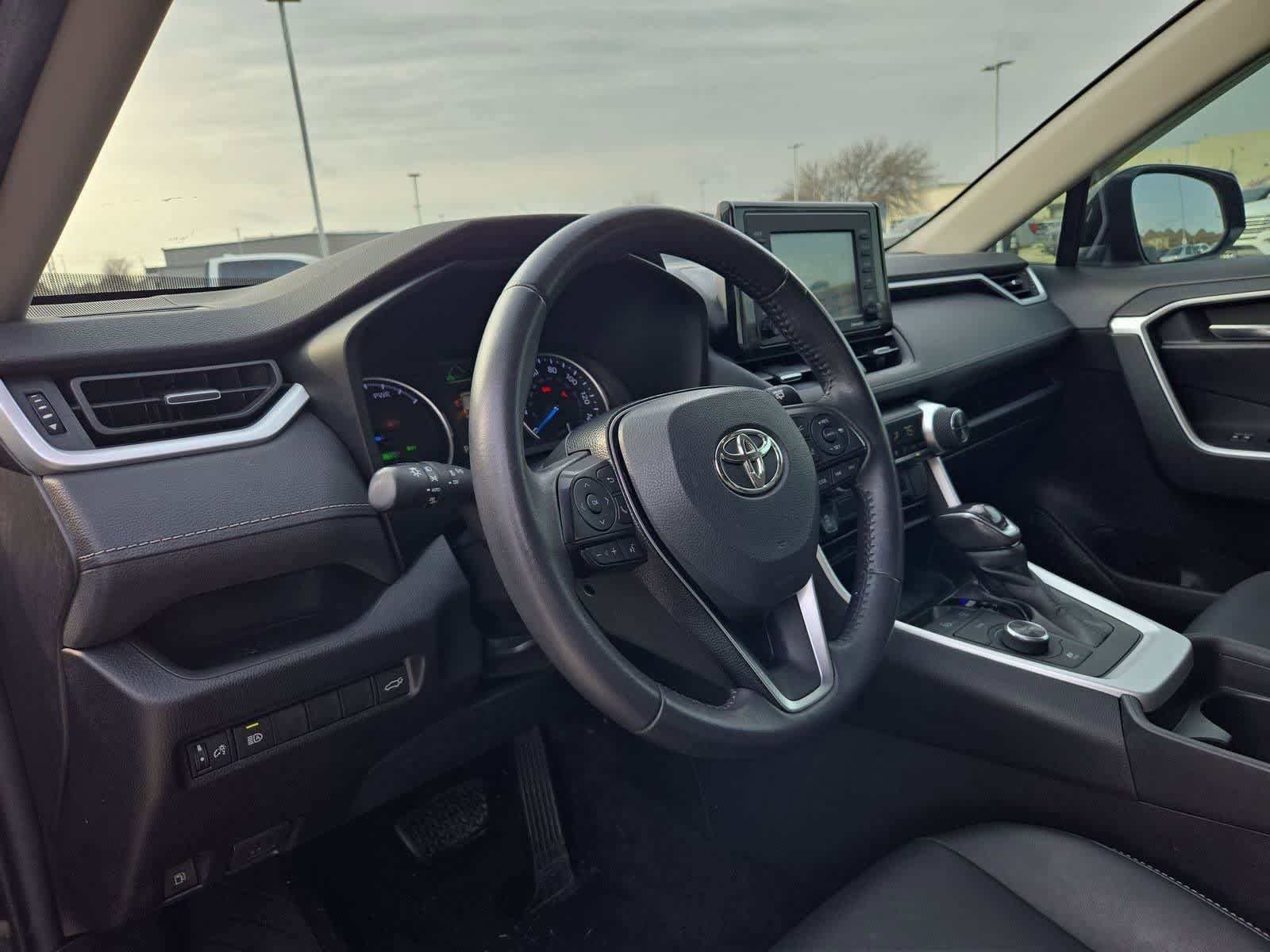 Used 2021 Toyota RAV4 XLE Premium video 2