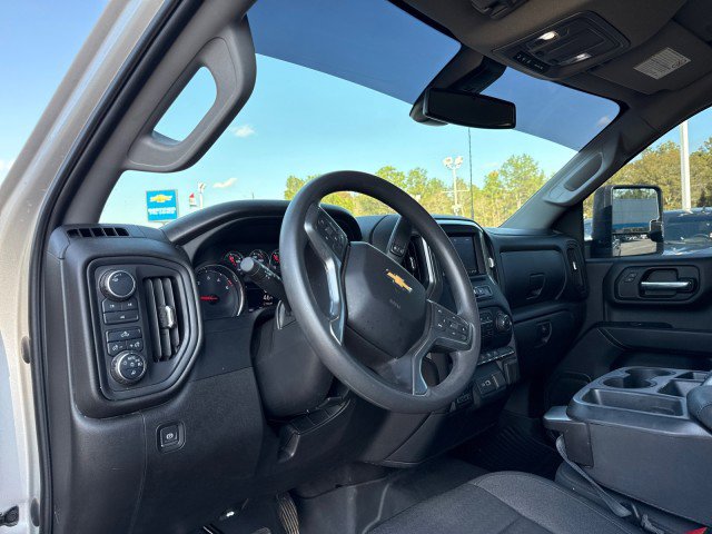 Used 2022 Chevrolet Silverado 2500 Custom w/ Custom Value Package image 17