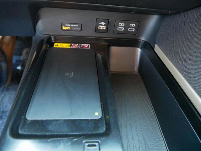Certified 2025 Toyota Camry LE FWD image 24