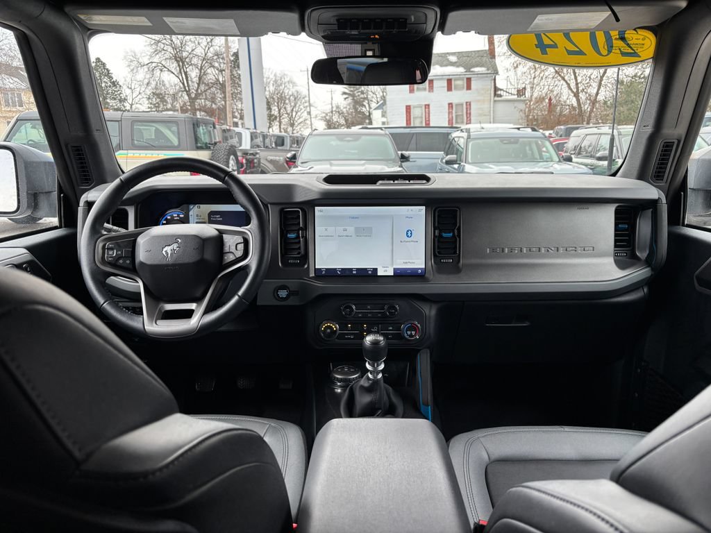Used 2024 Ford Bronco Black Diamond AWD/4WD image 18