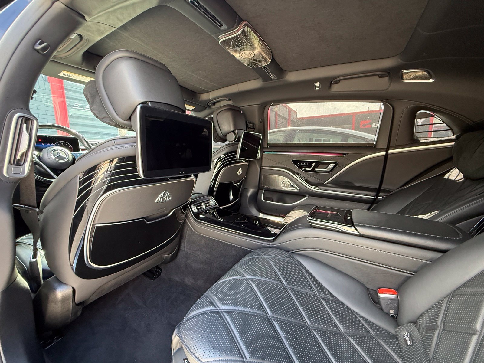 Used 2021 Mercedes-Benz Maybach S 580 4MATIC image 22