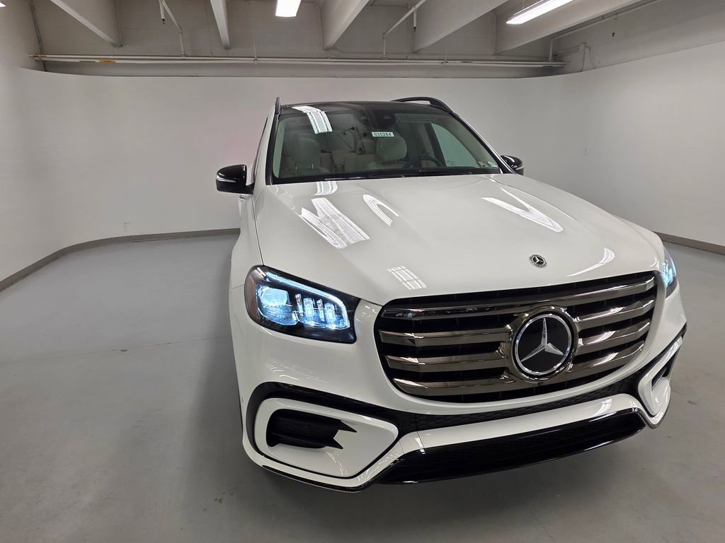 New 2026 Mercedes-Benz GLS 450 4MATIC image 3