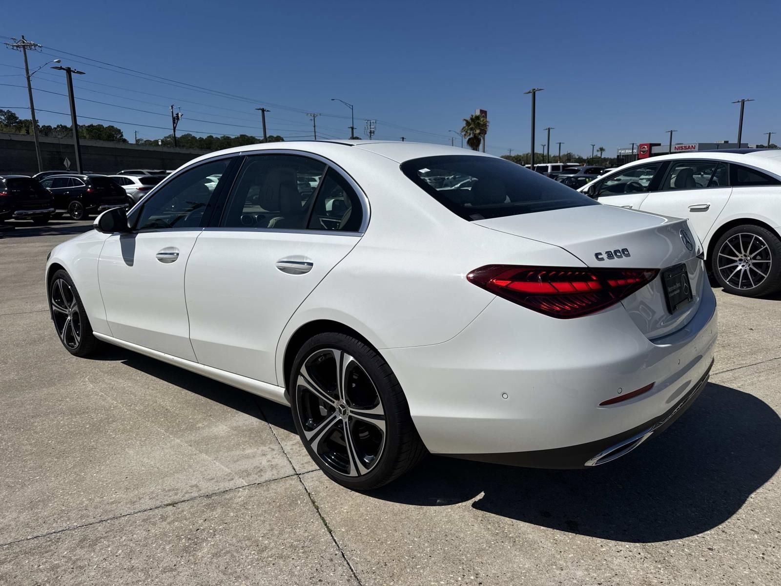 Used 2024 Mercedes-Benz C 300 Sedan image 7