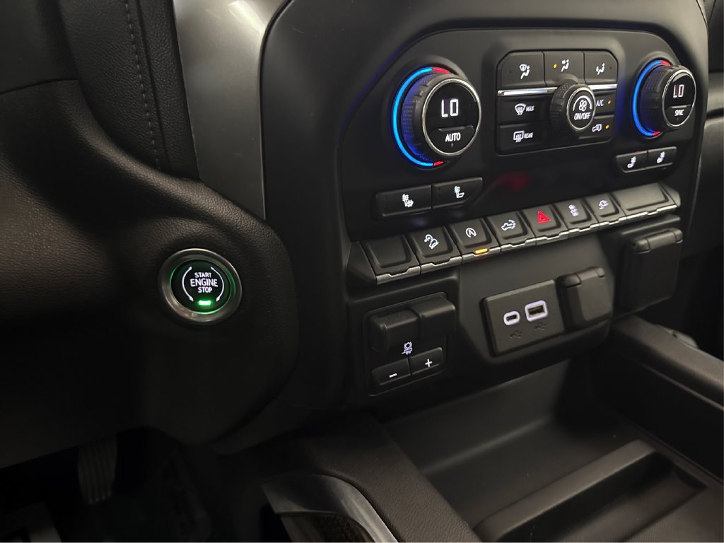 Used 2021 Chevrolet Silverado 1500 LT Trail Boss w/ Convenience Package II AWD/4WD image 35