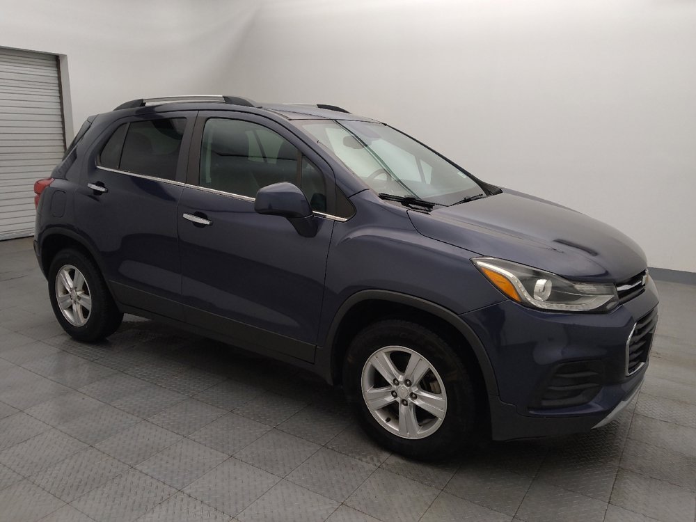Used 2018 Chevrolet Trax LT w/ LT Convenience Package image 11