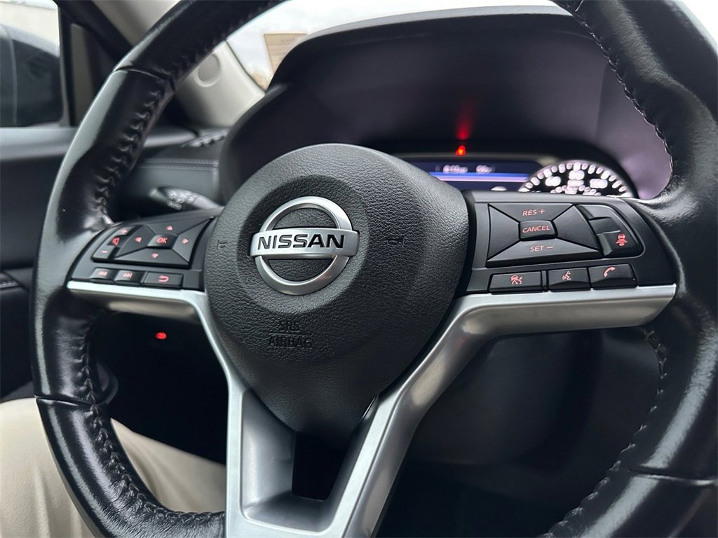 Used 2021 Nissan Sentra SV image 25