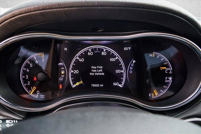 Used 2018 Jeep Grand Cherokee Overland AWD/4WD image 15
