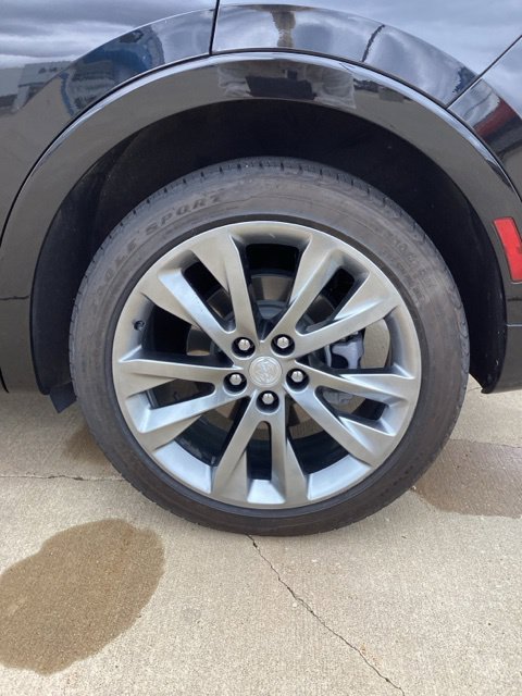 Used 2021 Buick Envision Avenir w/ Technology Package II AWD/4WD image 6