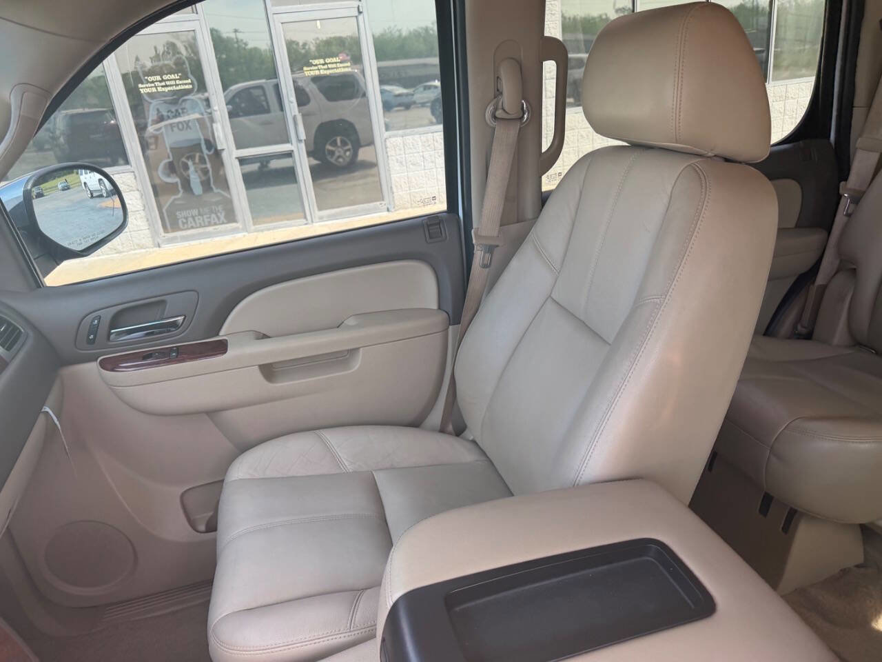 Used 2014 Chevrolet Tahoe LT w/ All-Star Edition AWD/4WD image 15