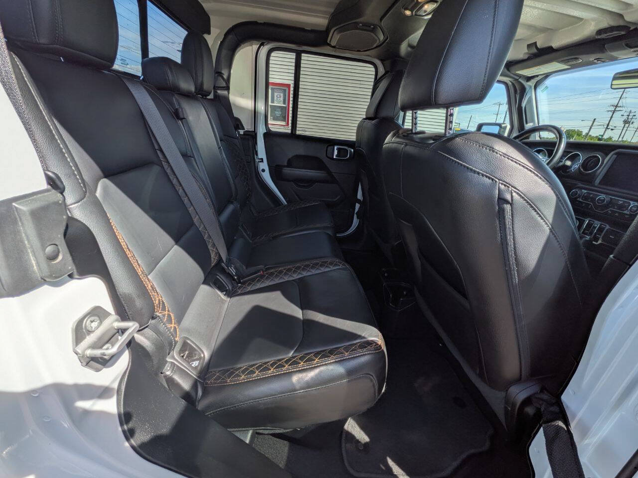 Used 2022 Jeep Gladiator High Altitude AWD/4WD image 25