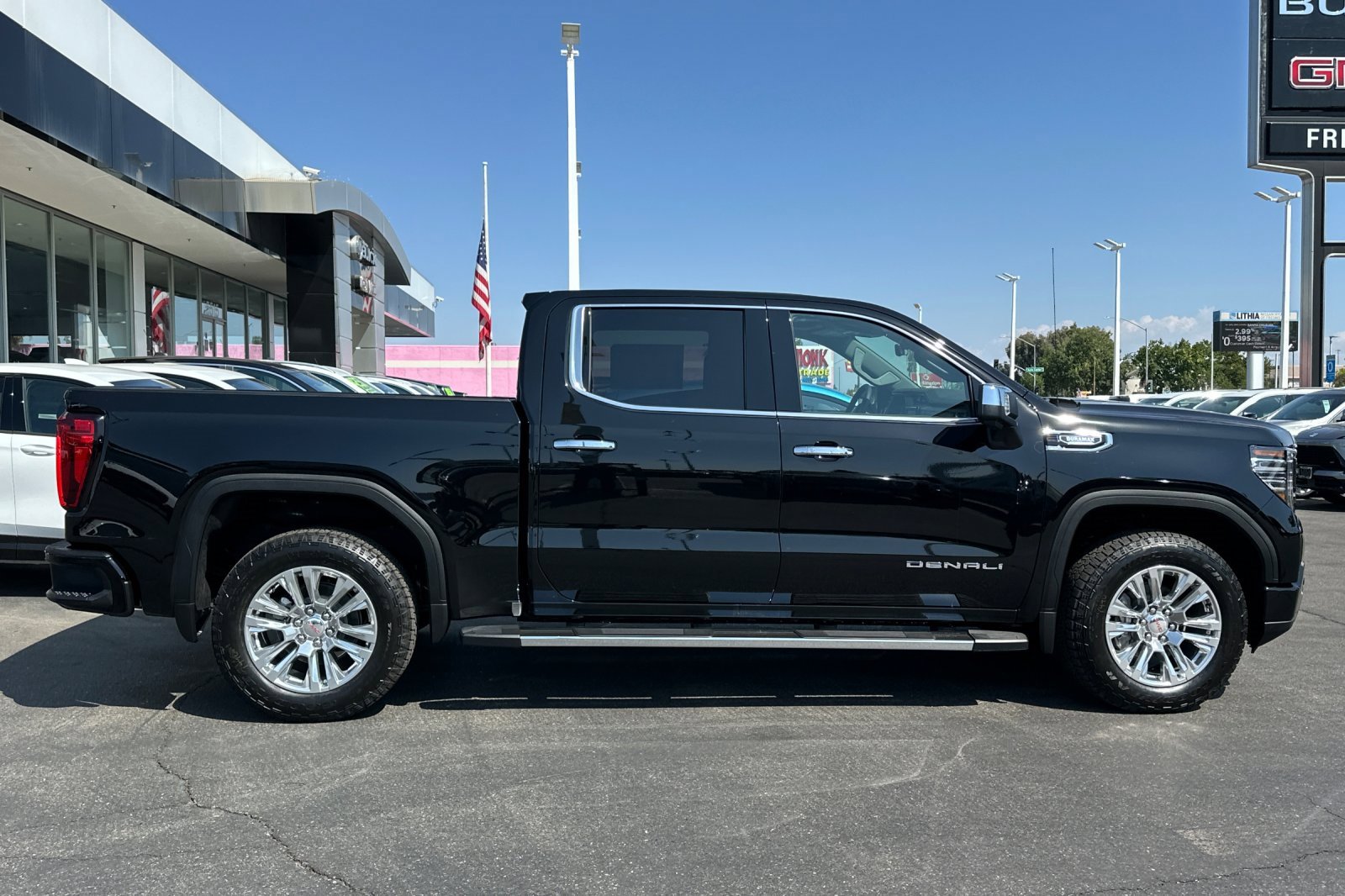 New 2026 GMC Sierra 1500 Denali w/ Technology Package image 4