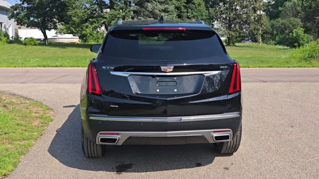 Used 2024 Cadillac XT5 Premium Luxury image 4