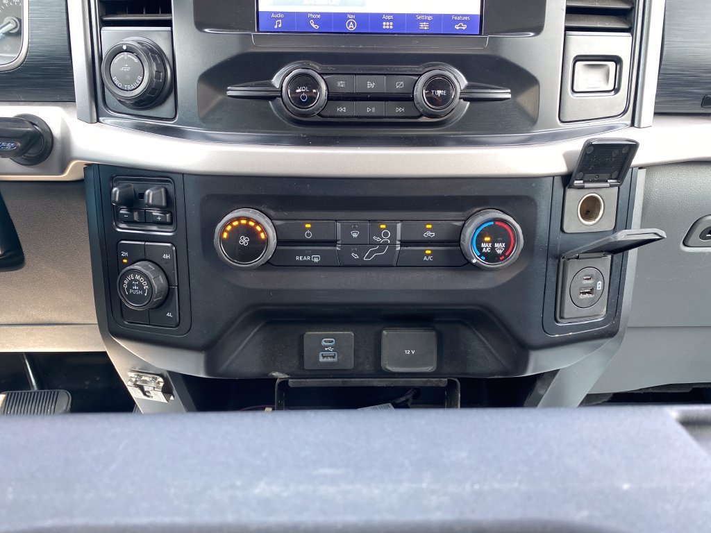 Used 2021 Ford F150 XLT w/ XTR Package AWD/4WD image 18