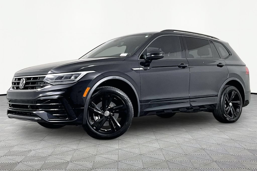 Used 2023 Volkswagen Tiguan SE R-Line