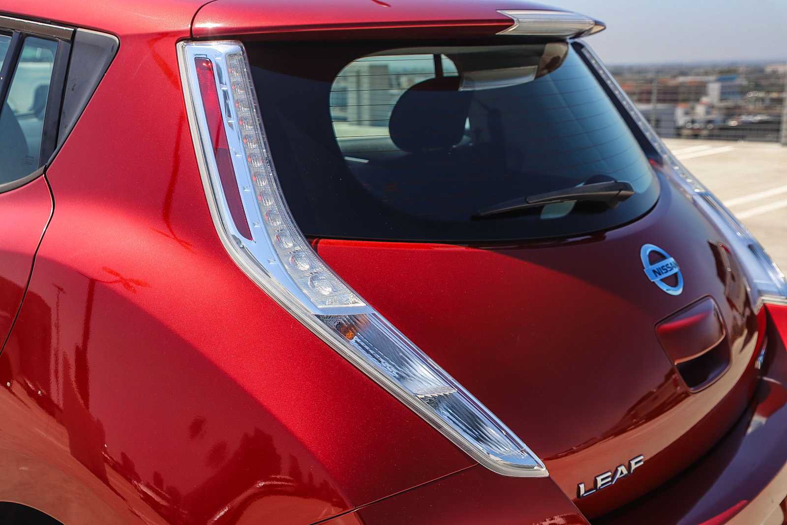 Used 2013 Nissan Leaf S FWD image 10