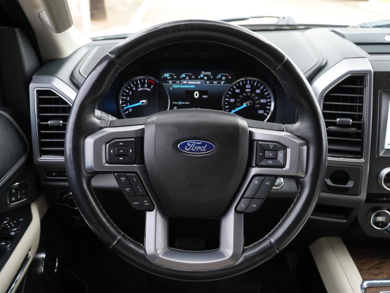 Used 2018 Ford Expedition Platinum image 23
