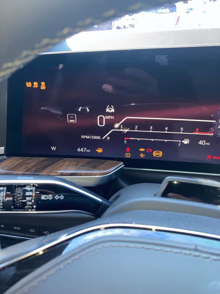 Certified 2026 Cadillac Escalade Platinum Sport w/ LPO, ONYX Package image 5