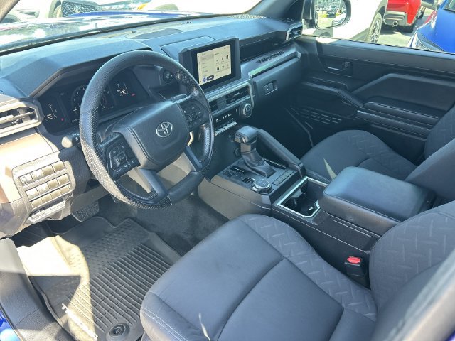 Used 2024 Toyota Tacoma SR5 AWD/4WD image 10