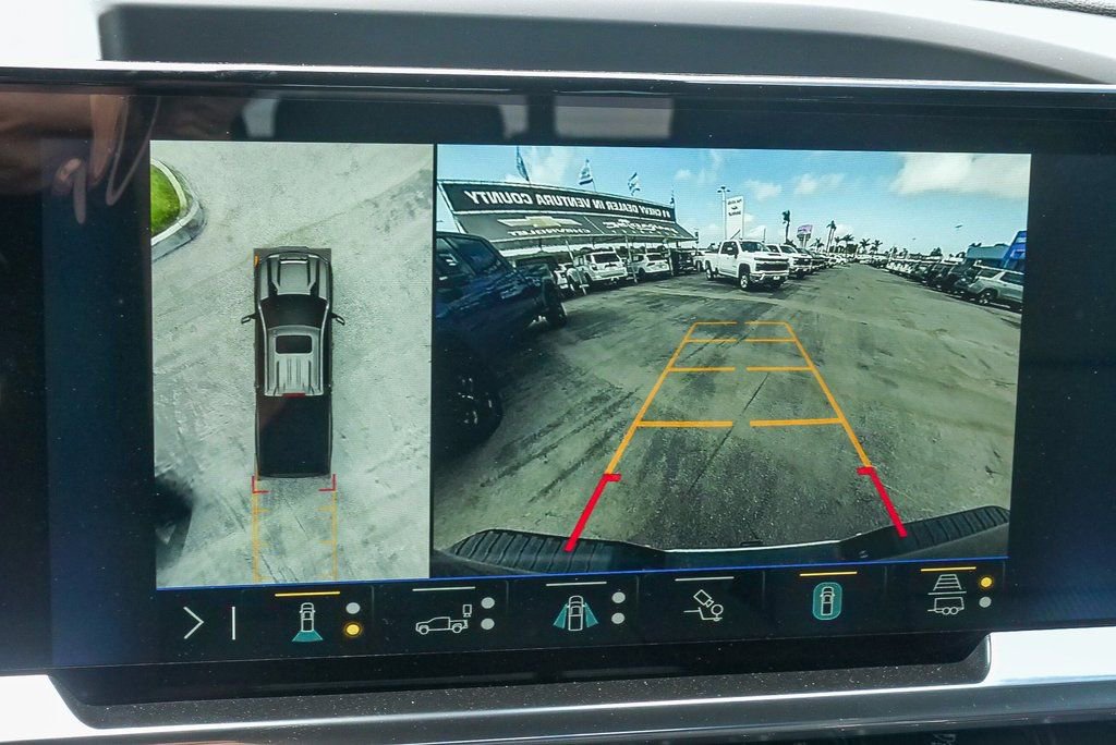 New 2025 Chevrolet Silverado 2500 LT w/ Safety Package image 23