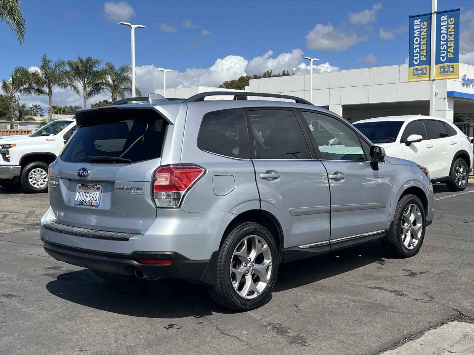 Used 2017 Subaru Forester 2.5i Touring AWD/4WD image 27
