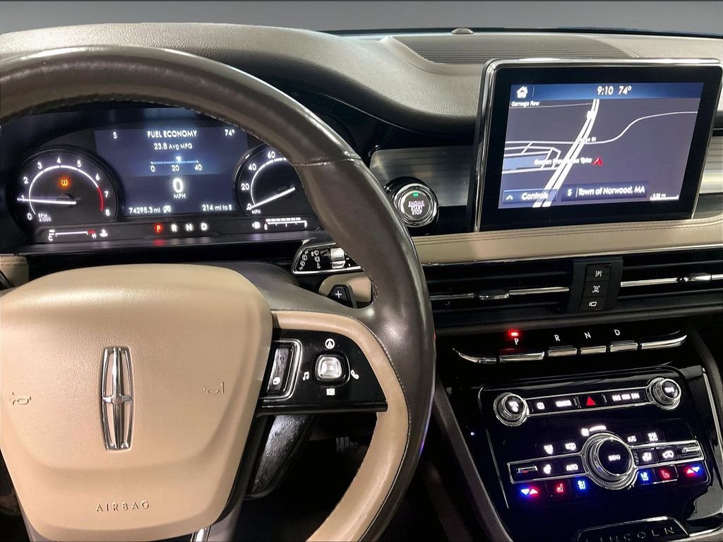 Used 2020 Lincoln Corsair AWD w/ Premium Package image 18