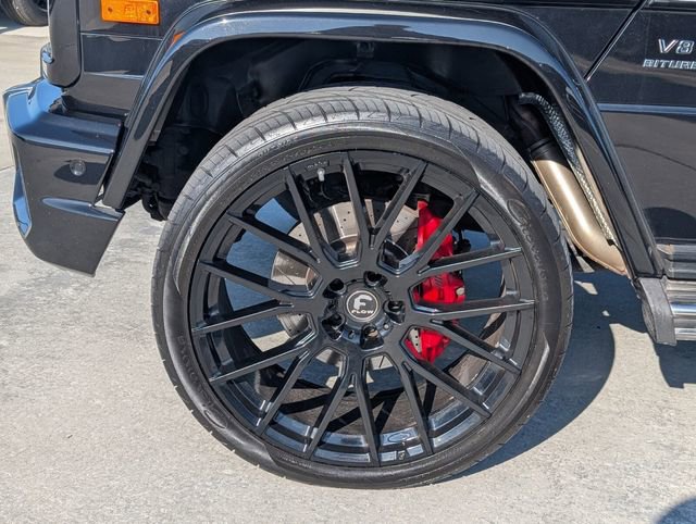 Used 2017 Mercedes-Benz G 63 AMG 4MATIC image 4