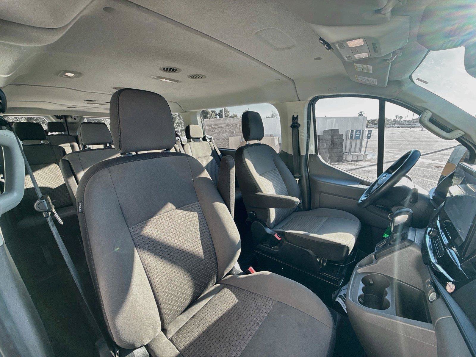 Used 2024 Ford Transit 350 XLT RWD image 26