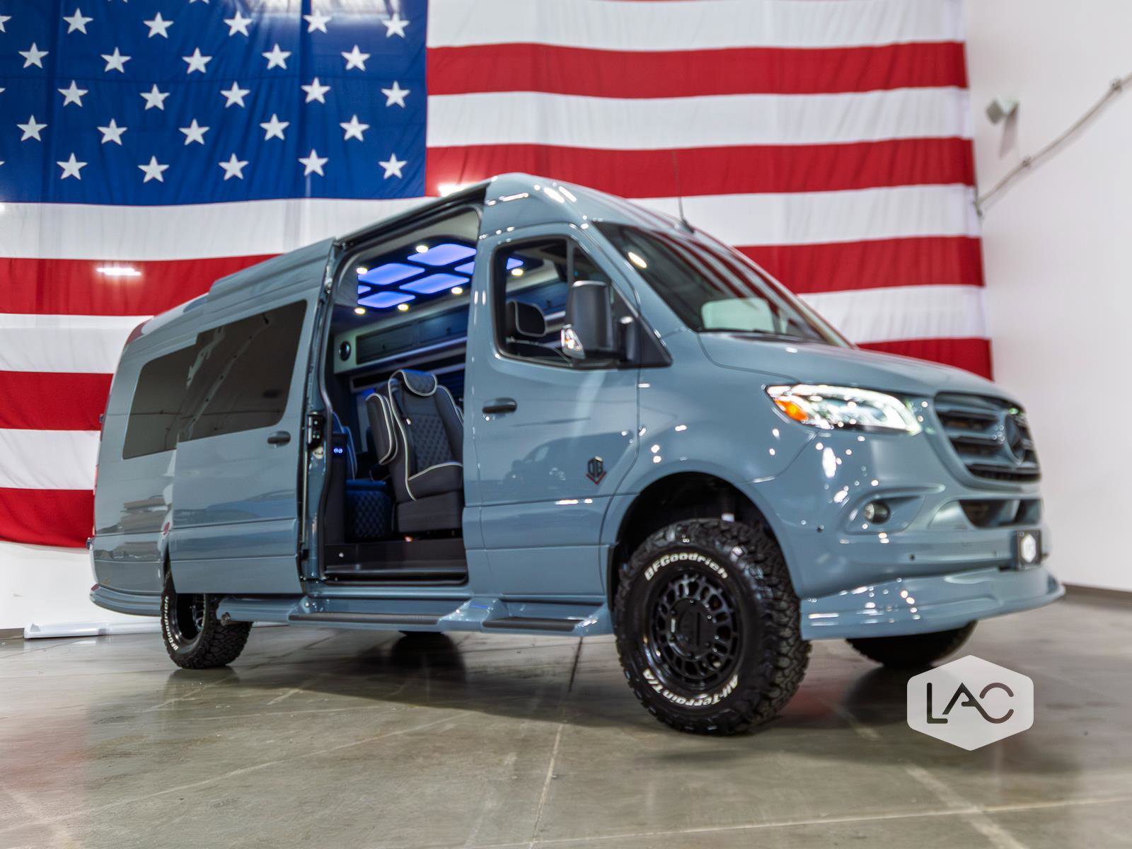 Used 2025 Mercedes-Benz Sprinter 3500 image 35