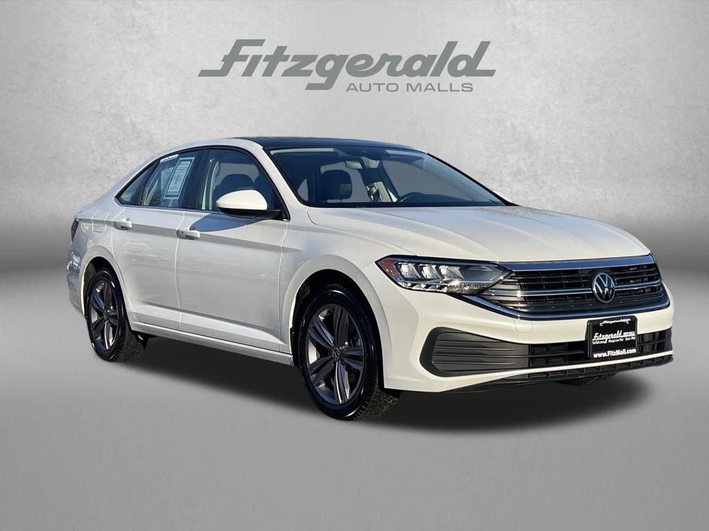 Used 2022 Volkswagen Jetta SE