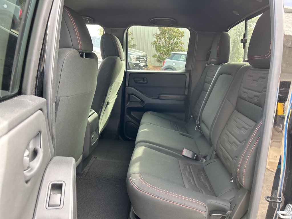 Used 2026 Nissan Frontier PRO-4X AWD/4WD image 13