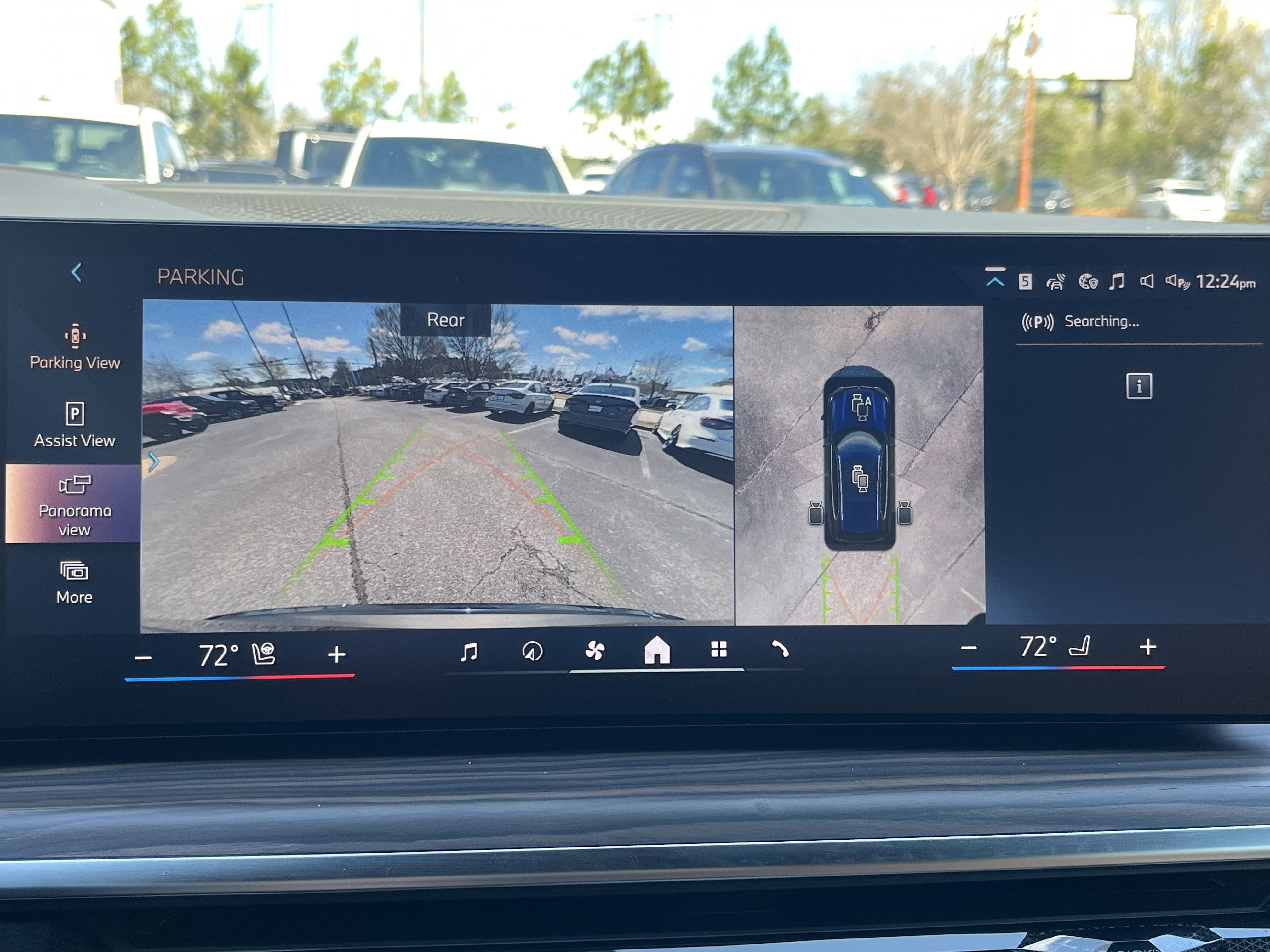 New 2026 BMW X5 xDrive50e w/ Premium Package AWD/4WD image 3