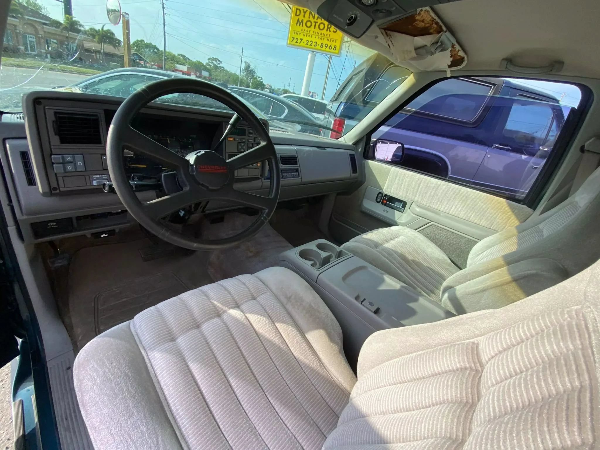 Used 1994 Chevrolet Suburban 2WD image 12