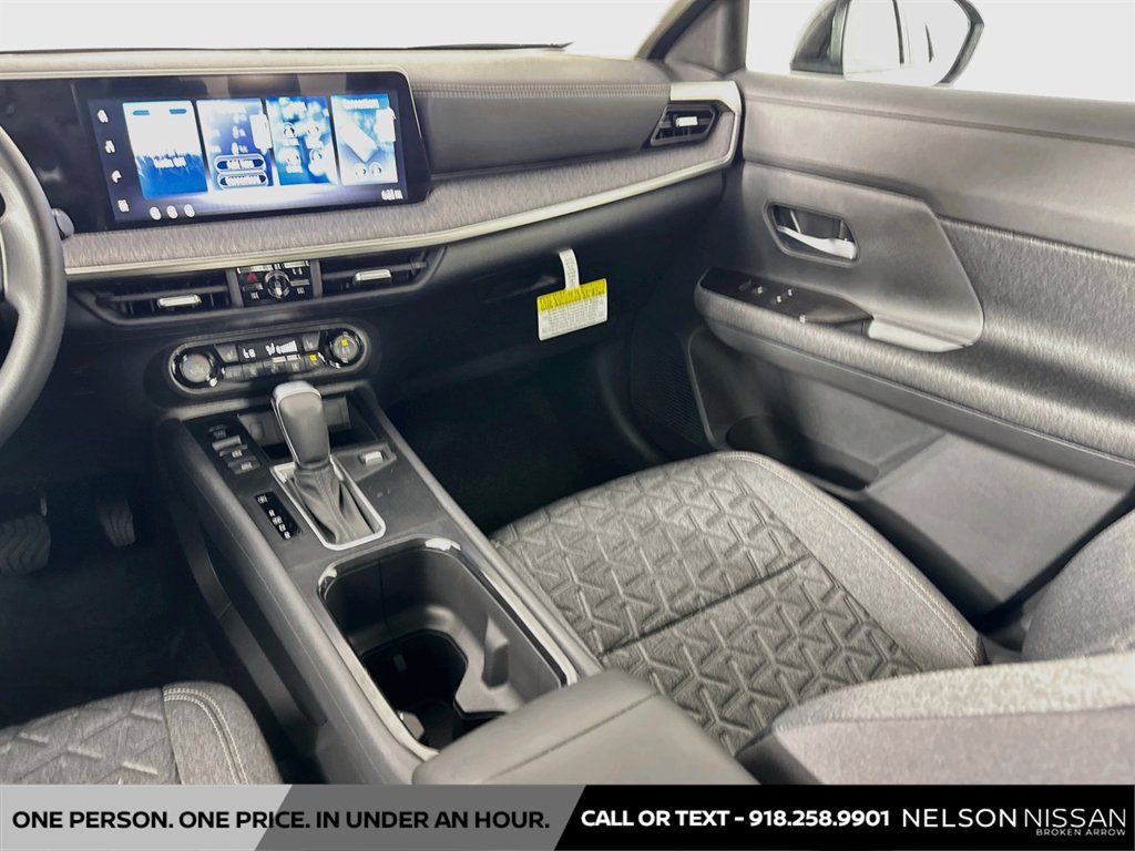 New 2027 Nissan Kicks SV w/ Cold Weather Package FWD image 22