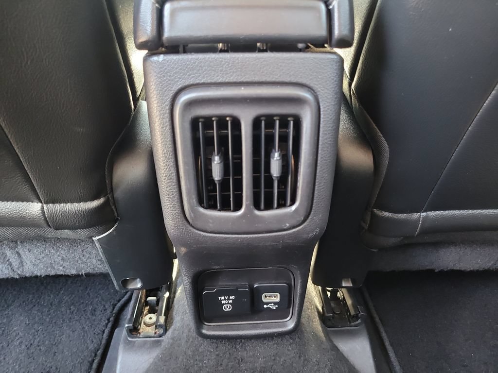 Used 2019 Jeep Compass Latitude FWD image 14