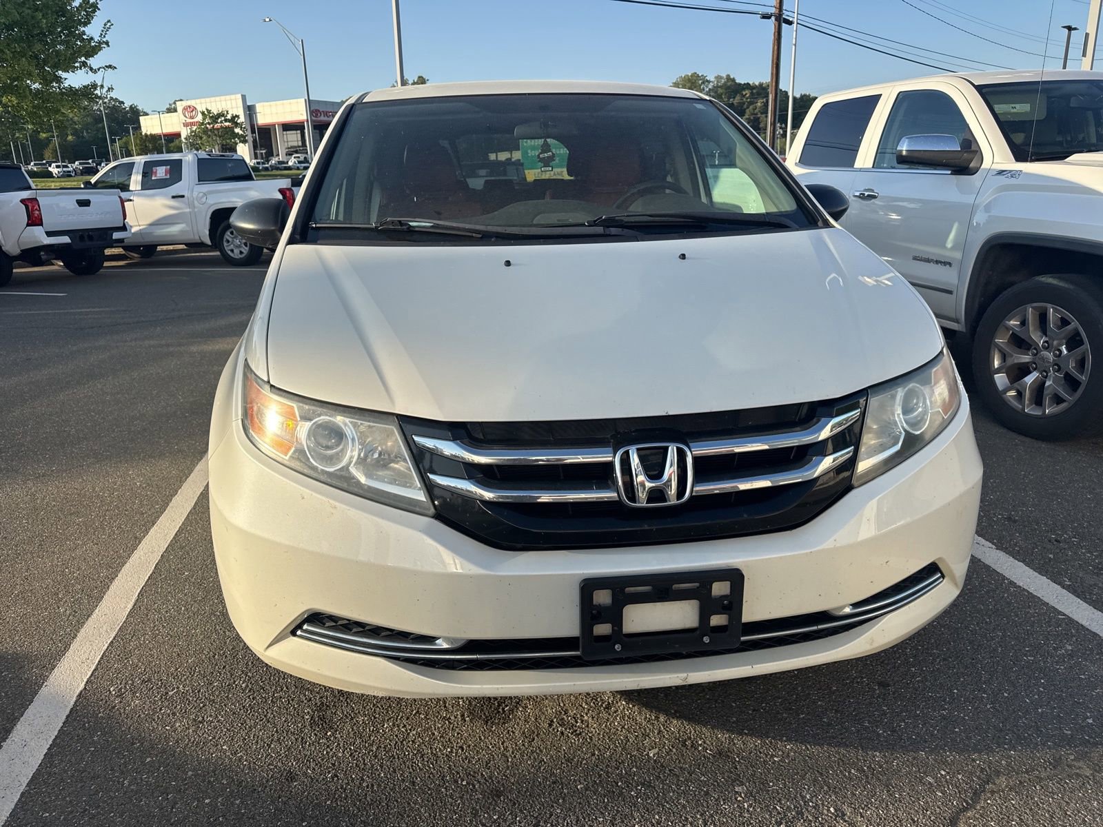 Used 2015 Honda Odyssey LX image 12