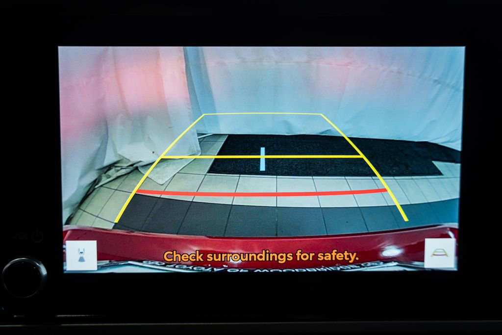 Used 2025 Toyota Camry LE image 35