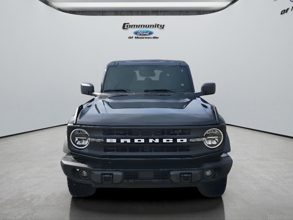 Used 2023 Ford Bronco Black Diamond AWD/4WD image 2