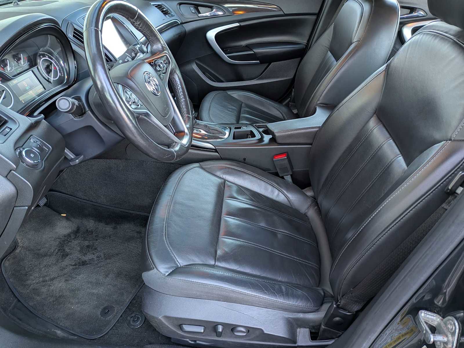 Used 2016 Buick Regal Premium image 15