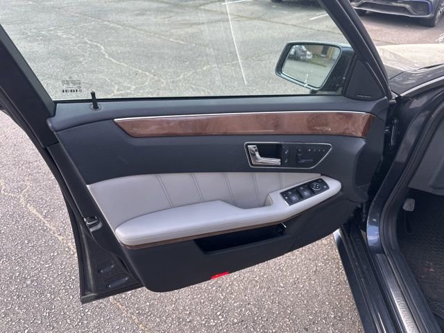 Used 2011 Mercedes-Benz E 350 Sedan image 13