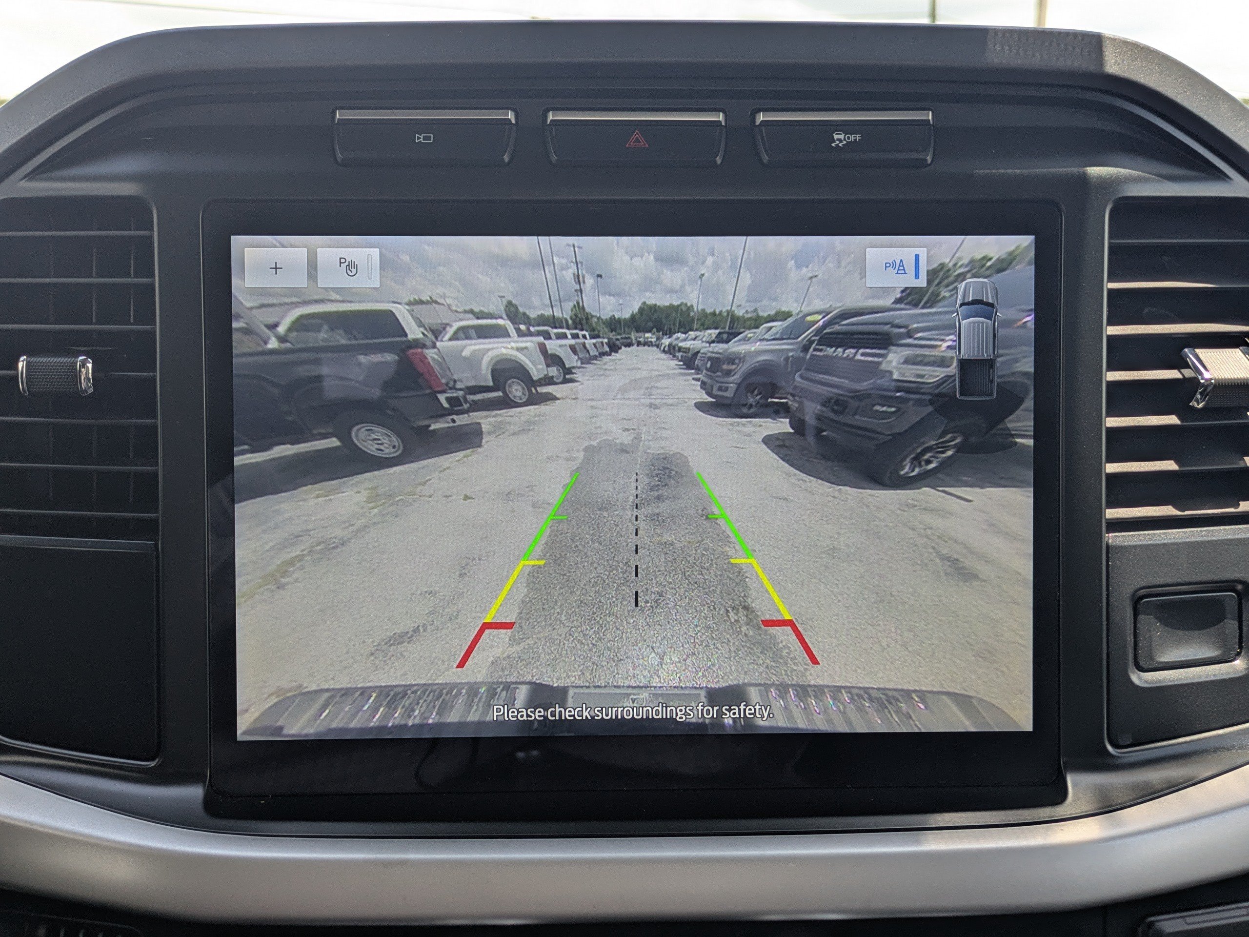 Used 2023 Ford F150 XLT w/ Equipment Group 302A High RWD image 20