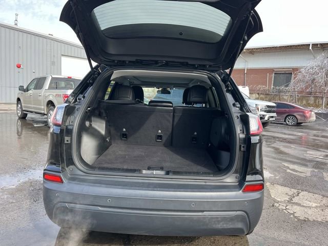 Used 2020 Jeep Cherokee Latitude Plus image 12