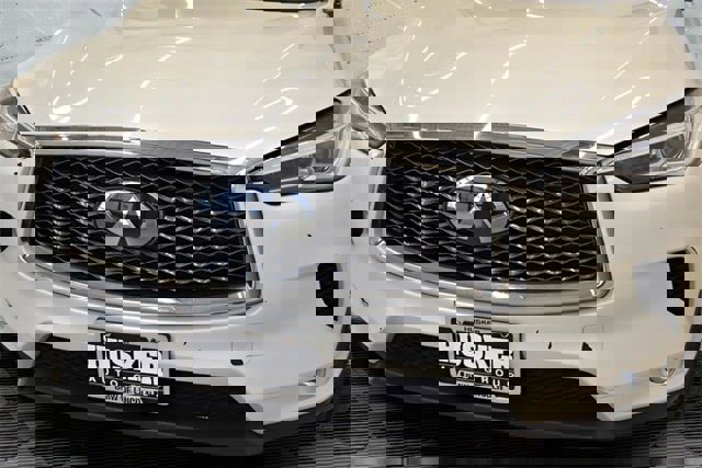 Used 2020 INFINITI QX50 Luxe w/ Cargo Package image 16