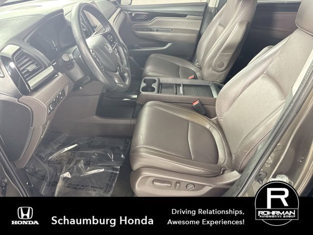 Used 2023 Honda Odyssey Touring image 4